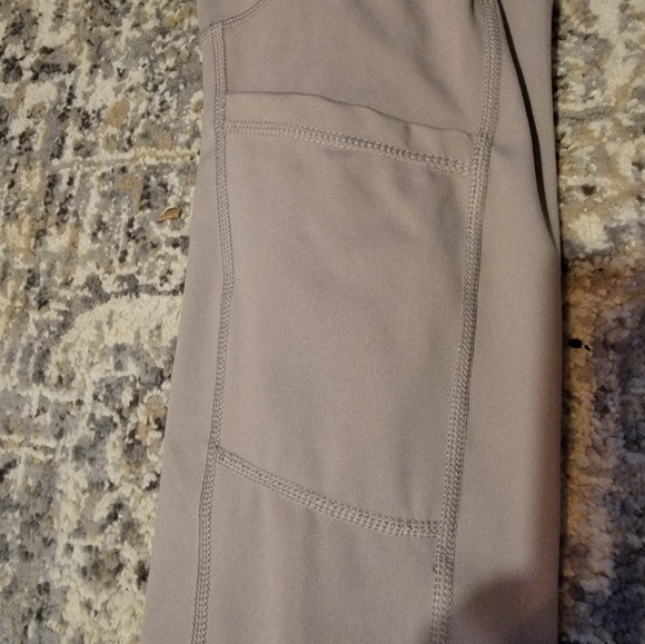 Yogalicious  active wear leggings - Picture 3 of 6